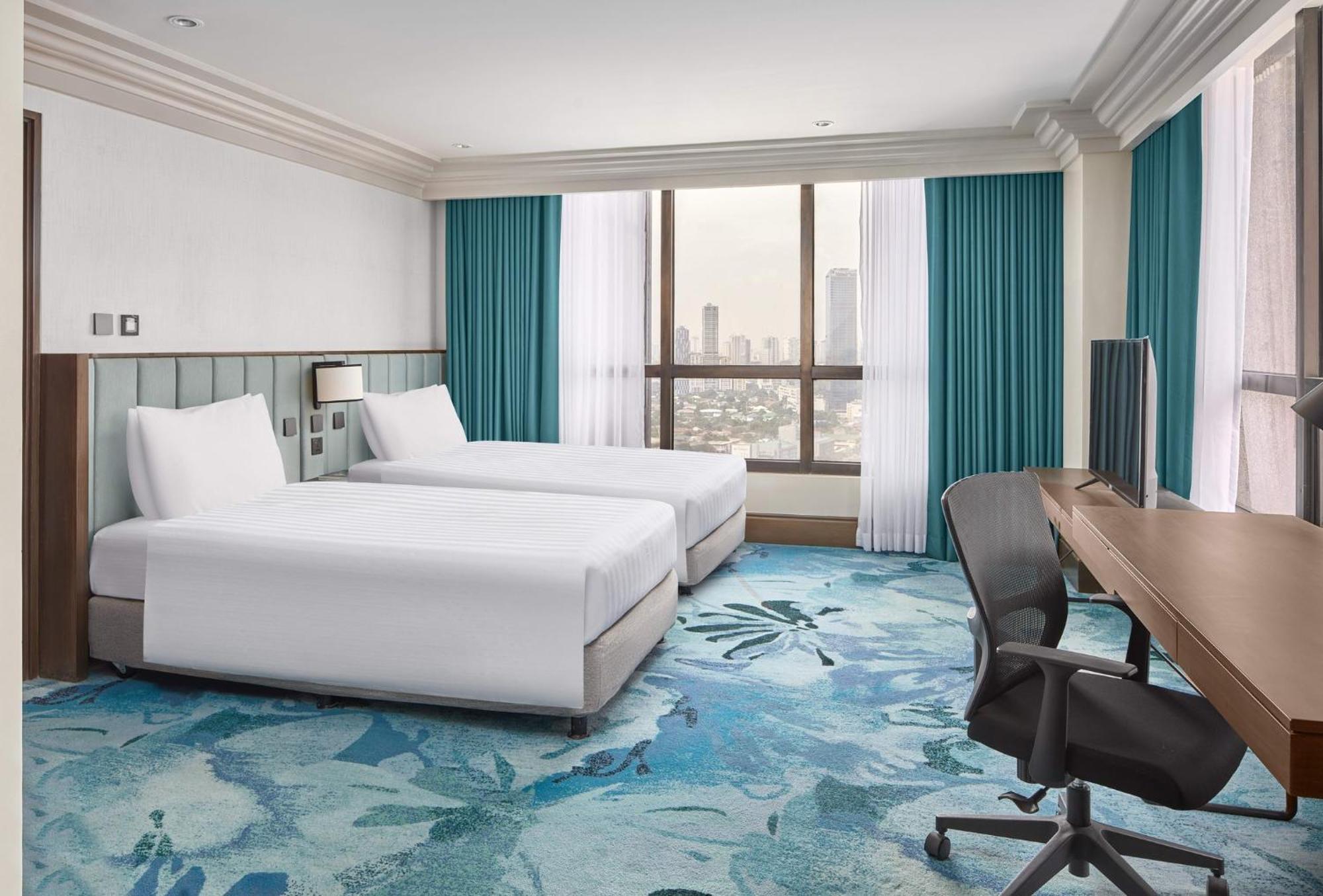 Holiday Inn & Suites Manila Galleria By Ihg Pasig City Exterior foto